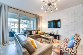 7 Mi to WDW Townhome with Private Pool